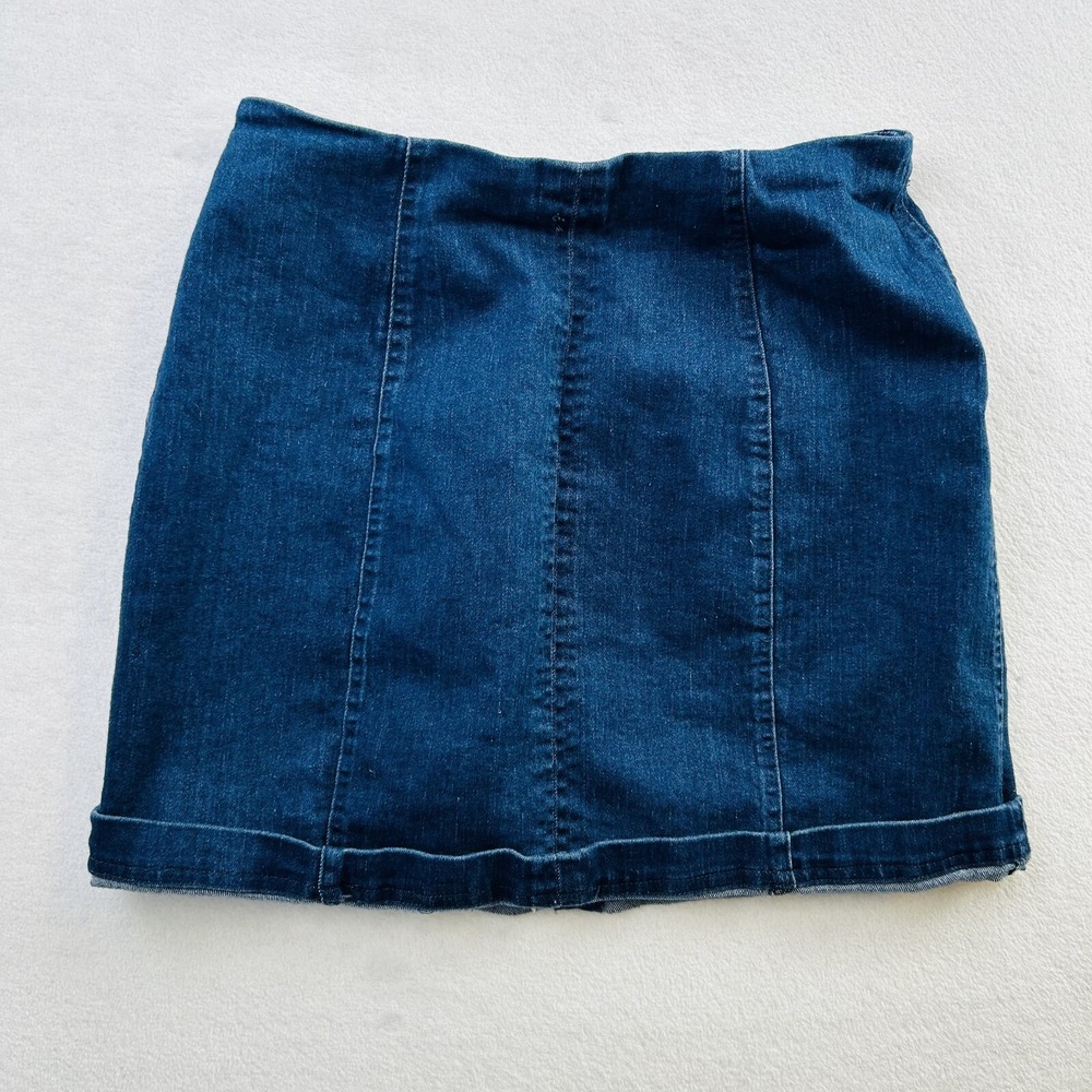 Altar'd State Denim Skirt Womens Medium Blue Excellent Cuffed Mini Zip Mid Rise
